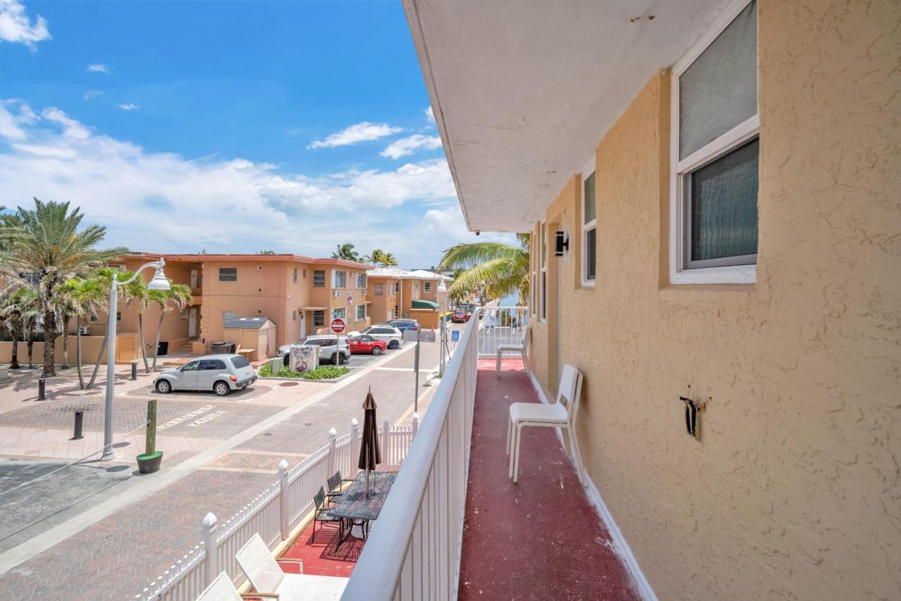 Laguna Blu Beach Hollywood Exterior foto